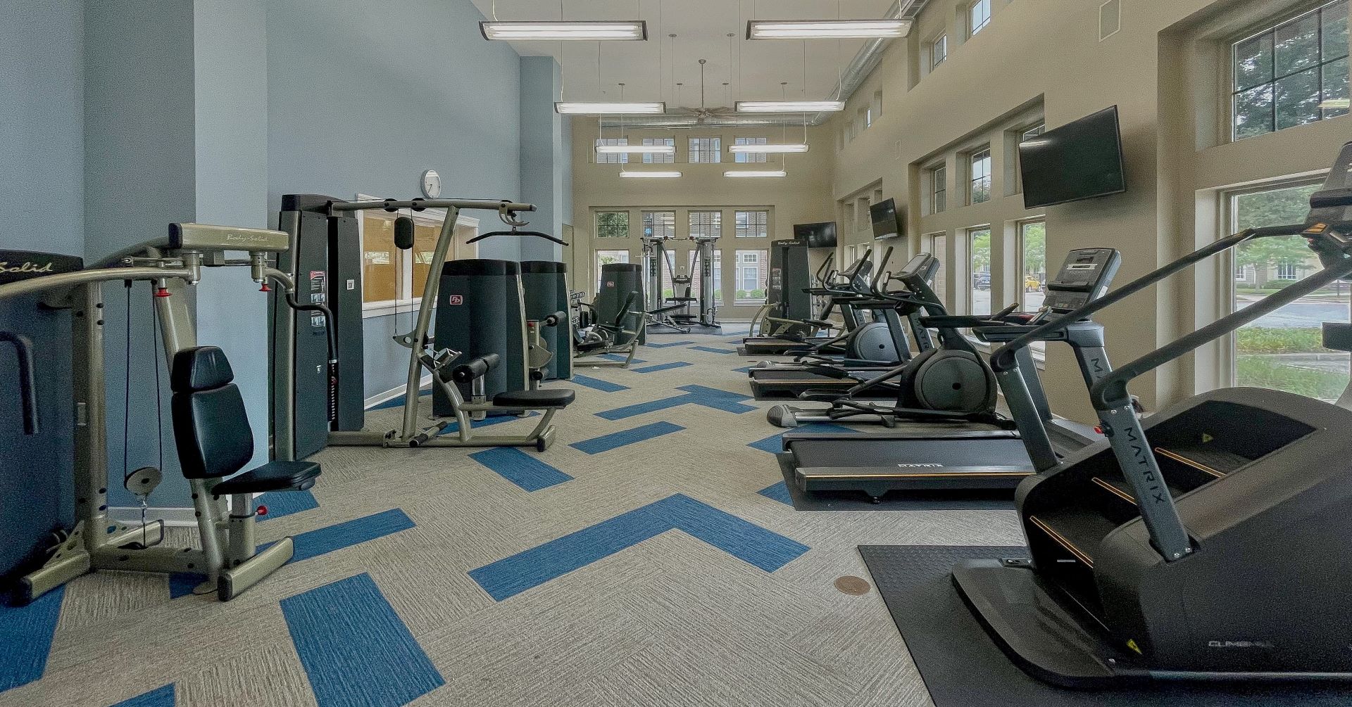 Legacy Fitness  Gym/Physical Fitness Center